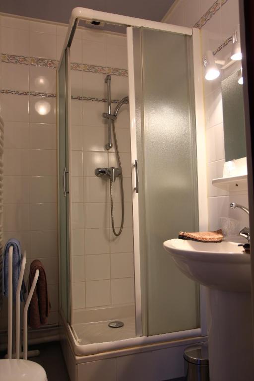Hotel De La Mairie LʼArgentière-la-Bessée Habitación foto